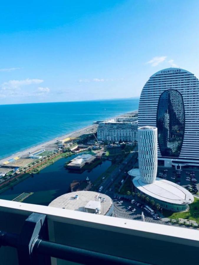 Orbi city Batumi Esterno foto