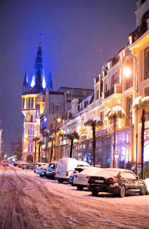 Orbi city Batumi Esterno foto